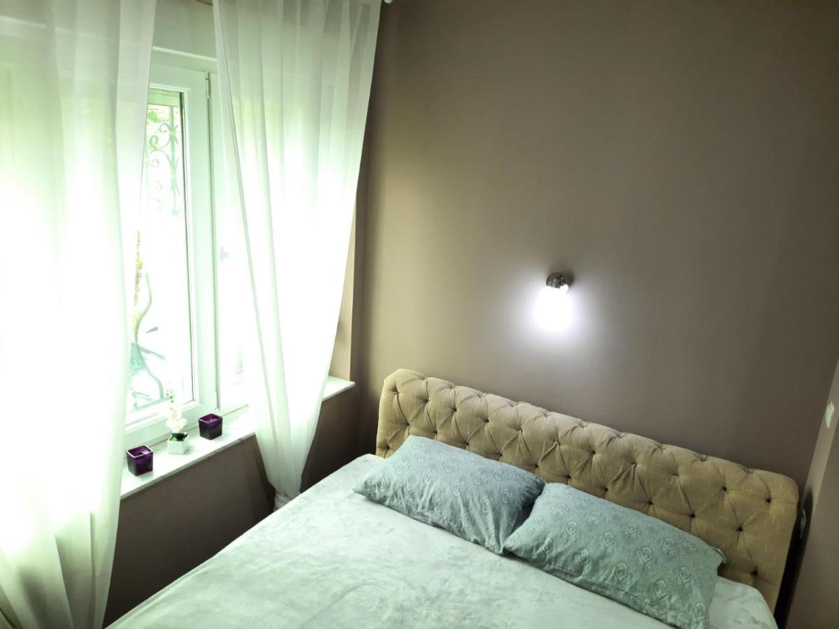 Apartman Nana Apartment Мостар Екстериор снимка